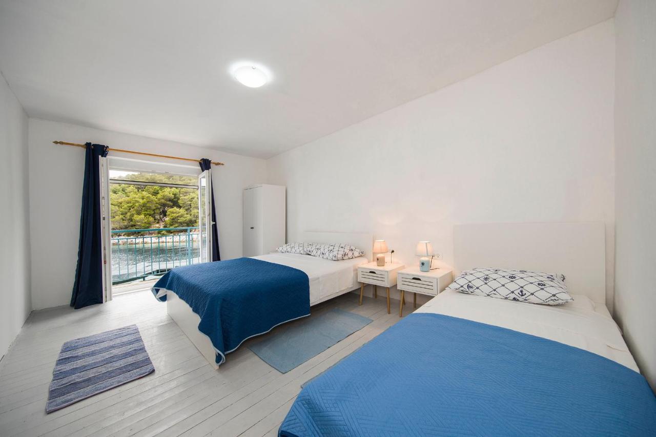 הוילה Gdinj House Sanja מראה חיצוני תמונה